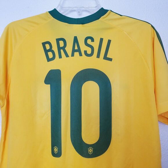 Lumafi Fernanda Brasil Soccer Jersey Football # 10 Mens M Yellow Retro CBF Nike - Picture 8 of 11